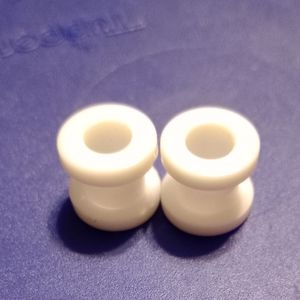0G (8MM) WHITE HARD PLASTIC TUNNELS